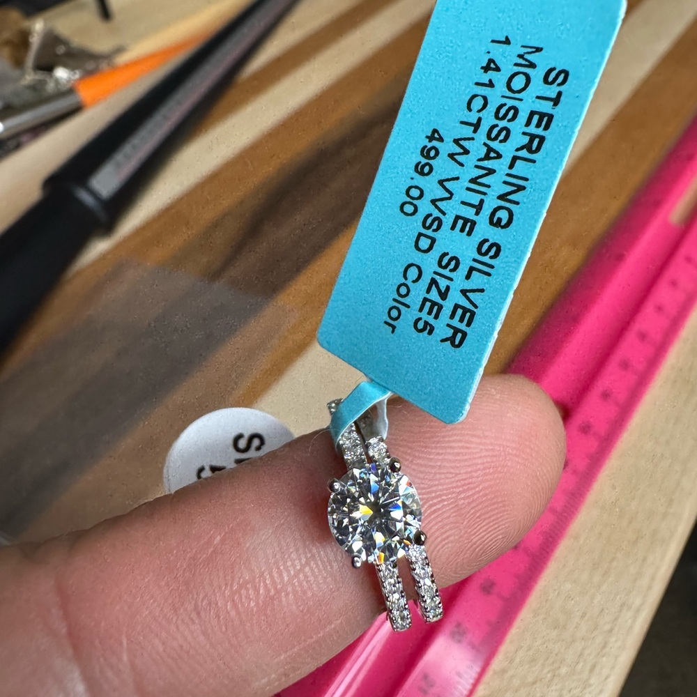 Sterling silver 925 Moissanite jewelry size 5